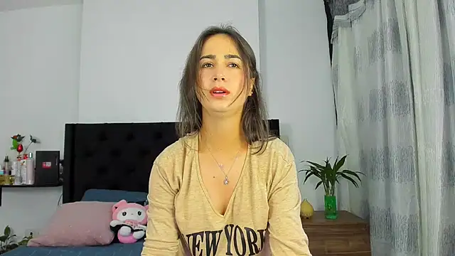 AndreaStivens online show from October 5, 10:57 am