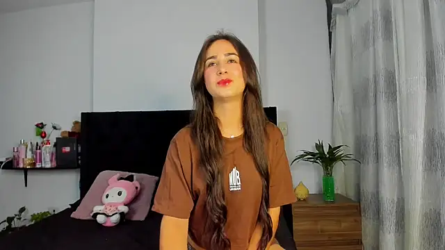 AndreaStivens online show from November 14, 10:36 am