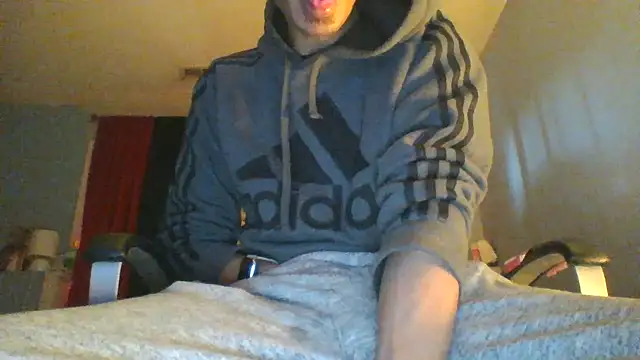 hottboyy45 online show from May 2, 4:45 pm