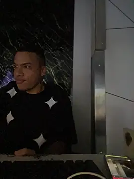 BestMasterForYou online show from October 2, 2:29 am