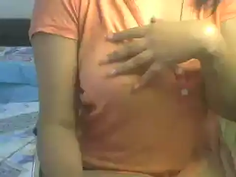 Snapshot of SiaraSiyA chatting on February 9, 8:11 am SiaraSiyA online show from February 9, 8:11 am