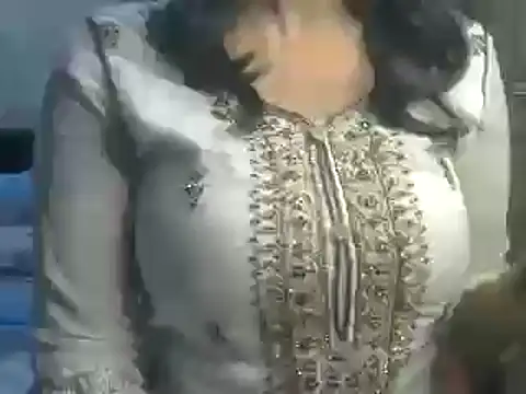 Snapshot of SiaraSiyA chatting on February 28, 6:52 pm SiaraSiyA online show from February 28, 6:52 pm