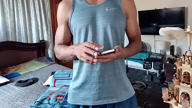 Snapshot of Jhon_wich chatting on December 10, 8:38 pm Jhon wich online show from December 10, 8:38 pm