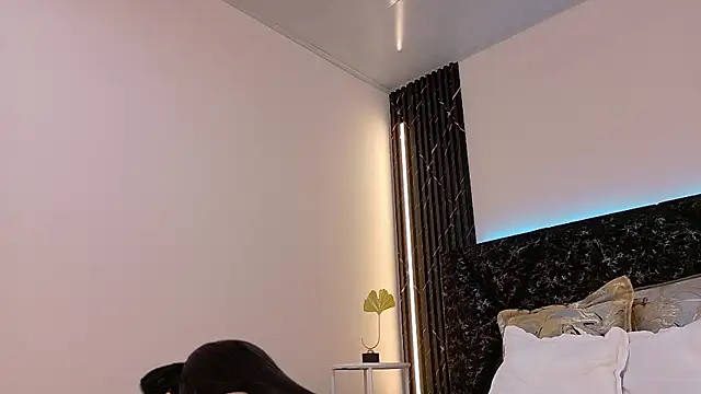 Snapshot of niky_smit chatting on January 30, 11:44 am niky smit online show from January 30, 11:44 am