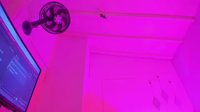 swt-booty online show from September 16, 5:25 pm