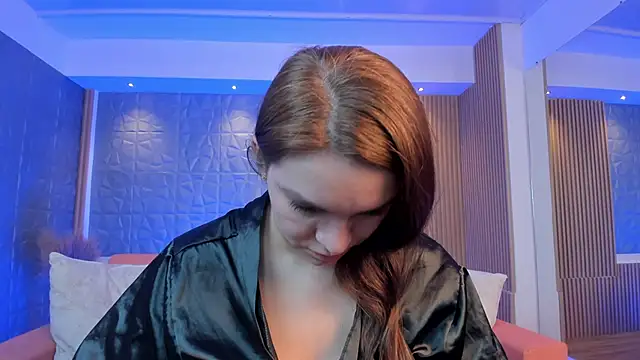 miataylorr1 online show from January 22, 6:10 pm