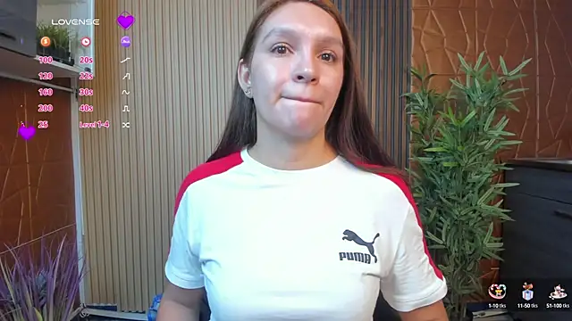 miataylorr1 online show from February 19, 12:22 pm