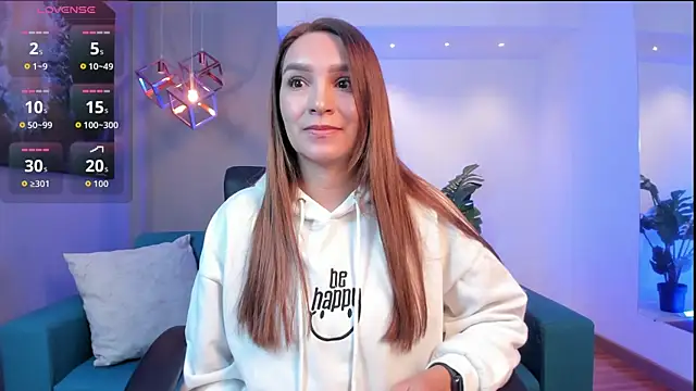 miataylorr1 online show from January 16, 11:47 am