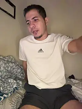 Snapshot of steven_clain chatting on November 24, 6:35 am steven clain online show from November 24, 6:35 am