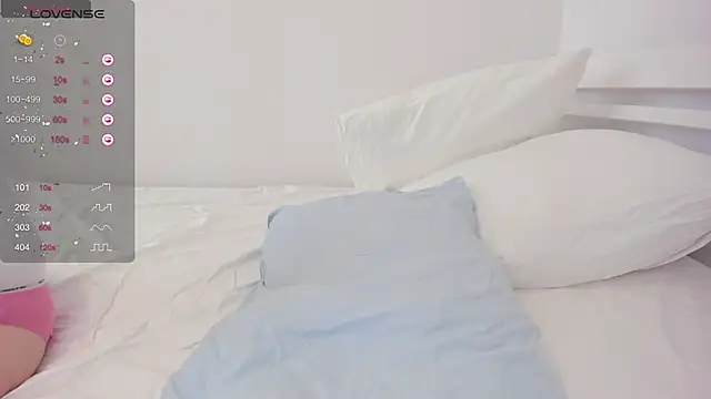 Snapshot of _Snorkmaiden_ chatting on September 23, 11:02 am Snorkmaiden online show from September 23, 11:02 am