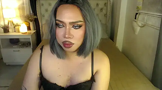 RebecaNextToYou online show from January 19, 8:19 pm