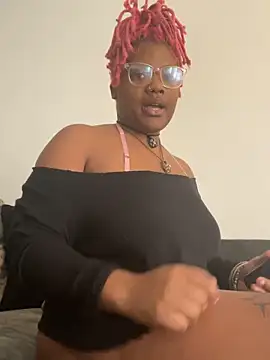 Snapshot of Indigo-love23 chatting on December 16, 7:08 pm Indigo-love23 online show from December 16, 7:08 pm