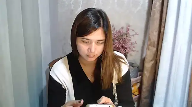 Snapshot of MS_Isabella_Snow92 chatting on February 21, 2:39 am MS Isabella Snow92 online show from February 21, 2:39 am