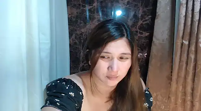 Snapshot of MS_Isabella_Snow92 chatting on February 28, 9:58 am MS Isabella Snow92 online show from February 28, 9:58 am