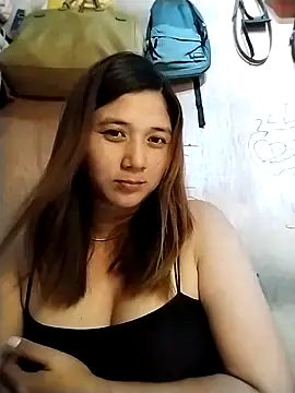 Snapshot of MS_Isabella_Snow92 chatting on March 9, 6:17 am MS Isabella Snow92 online show from March 9, 6:17 am