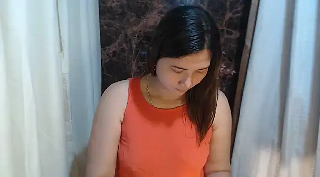 Snapshot of MS_Isabella_Snow92 chatting on March 17, 8:09 pm MS Isabella Snow92 online show from March 17, 8:09 pm