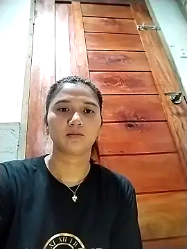 Snapshot of MS_Isabella_Snow92 chatting on September 18, 11:18 pm MS Isabella Snow92 online show from September 18, 11:18 pm