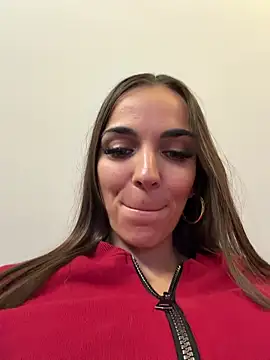 Snapshot of Bad_Giorgia chatting on October 13, 5:02 pm Bad Giorgia online show from October 13, 5:02 pm