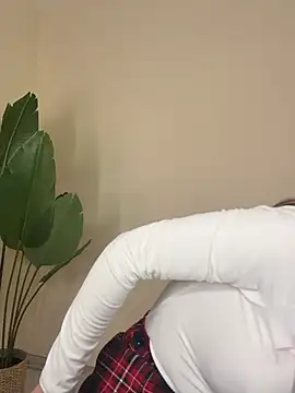 Snapshot of Bad_Giorgia chatting on February 12, 10:21 am Bad Giorgia online show from February 12, 10:21 am