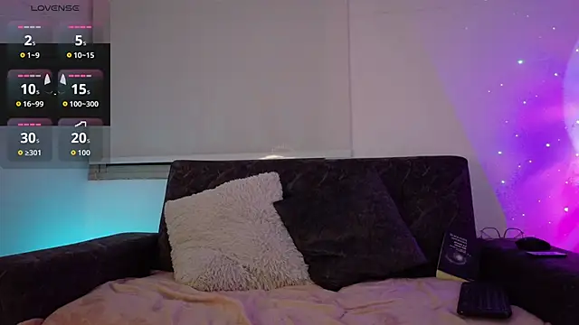 Snapshot of Lia_Tinez chatting on October 29, 11:06 pm Lia Tinez online show from October 29, 11:06 pm