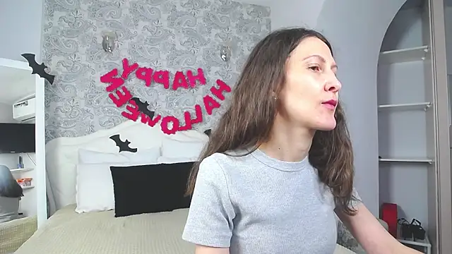 Snapshot of Mistress_Pamela chatting on October 25, 10:23 am Mistress Pamela online show from October 25, 10:23 am