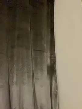 Snapshot of nenalayla chatting on February 10, 9:58 pm nenalayla online show from February 10, 9:58 pm