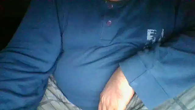 Snapshot of Anderrust chatting on March 7, 2:25 am Anderrust online show from March 7, 2:25 am