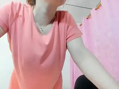 lorenitabella online show from September 13, 9:14 pm