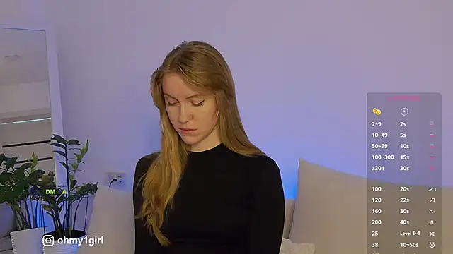 Fallinlove1 online show from February 4, 12:00 pm