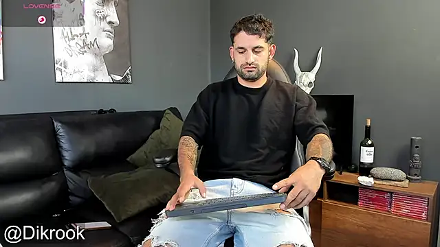 Davevilboy online show from January 30, 12:27 pm