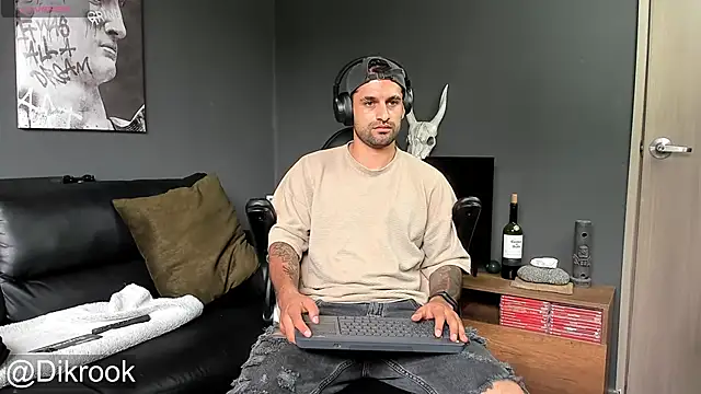 Davevilboy online show from February 4, 3:26 pm