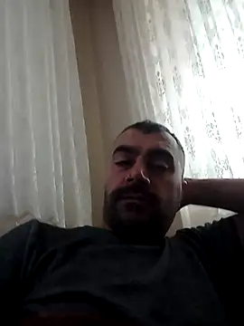 Snapshot of kevgir08 chatting on January 2, 9:54 am kevgir08 online show from January 2, 9:54 am