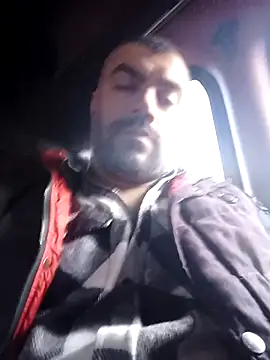 Snapshot of kevgir08 chatting on January 7, 1:24 pm kevgir08 online show from January 7, 1:24 pm