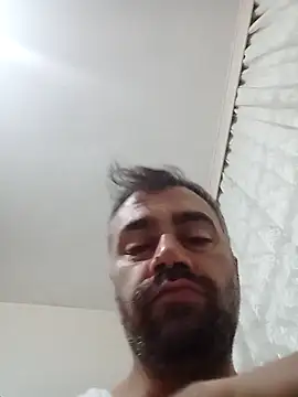 Snapshot of kevgir08 chatting on October 31, 8:54 pm kevgir08 online show from October 31, 8:54 pm