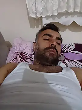 Snapshot of kevgir08 chatting on November 16, 8:36 pm kevgir08 online show from November 16, 8:36 pm