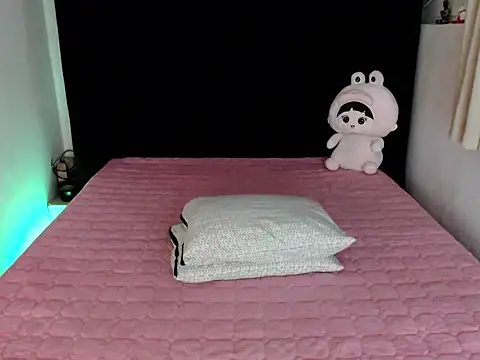 Angelic Fuckerxxx online show from November 11, 8:42 pm