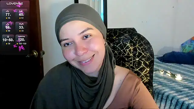 MatchedEyebrow online show from May 30, 9:34 pm