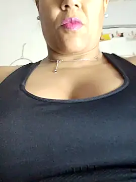 Molly newman6 online show from February 3, 7:18 am