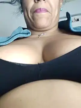 Molly newman6 online show from February 8, 6:55 pm