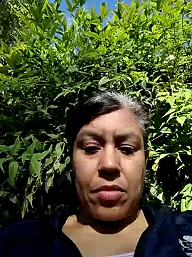 Molly newman6 online show from April 18, 7:45 am