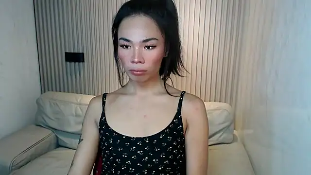 Snapshot of MissCumSex chatting on September 17, 5:09 am MissCumSex online show from September 17, 5:09 am