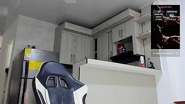 YeremiBrowm online show from February 10, 4:22 pm