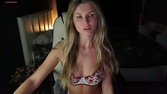 AngelMiaM online show from January 29, 8:04 pm