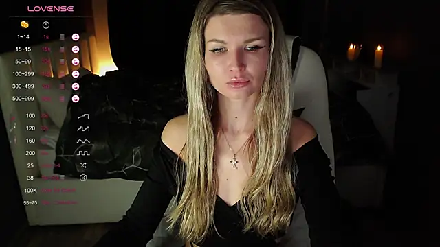 AngelMiaM online show from March 1, 6:54 pm