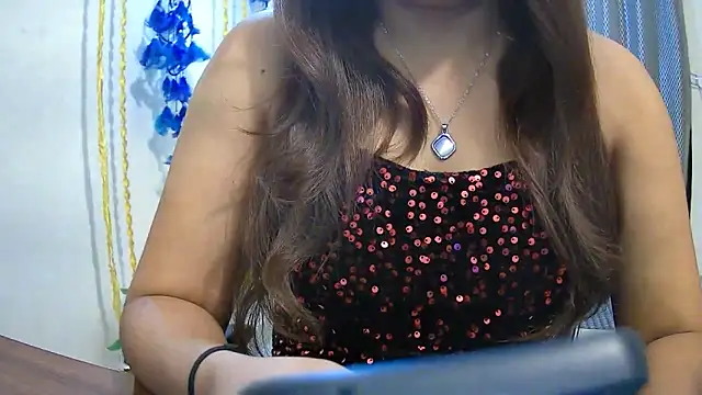 Snapshot of avav_love chatting on September 16, 10:05 am avav love online show from September 16, 10:05 am