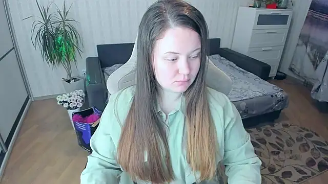 Jessica Rubatte online show from December 3, 1:10 pm