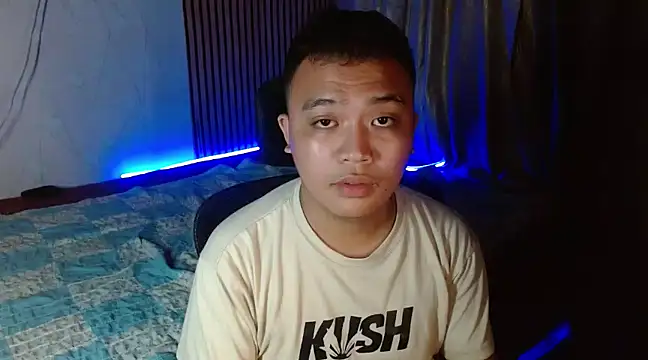 xsweetasian69x online show from January 13, 5:02 pm