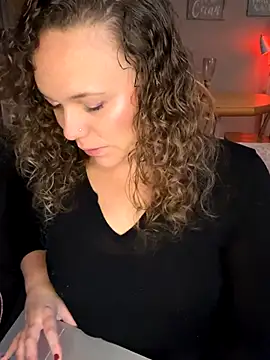 AuroraSummers online show from November 3, 3:46 pm