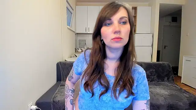 StacyTigerr online show from February 22, 5:23 am