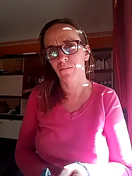 Dettybitch40 online show from October 18, 1:56 pm